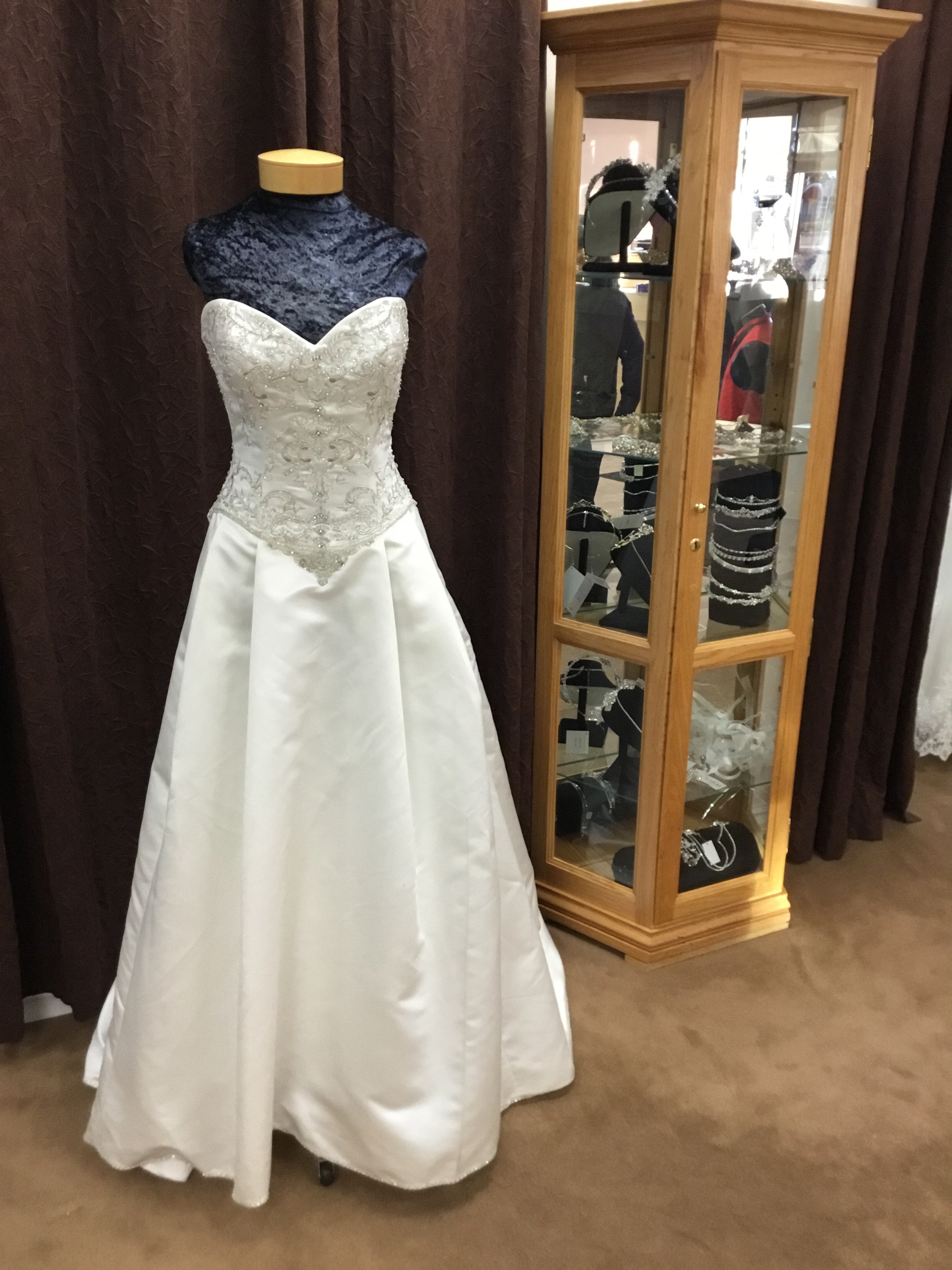 Online Wedding & Bridal E-Commerce Store for Sale - BizListPro